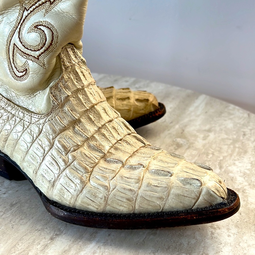 Exotic western boot - Size US 6.5 equivalent